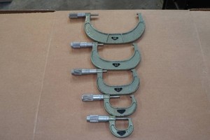 Fowler Outside Micrometer Set - 0-4, 5-6