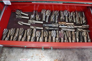 Contents of Drawer - End Mills - 1.048 - 1.861