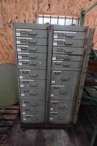 Locking Drawered Storage Chest