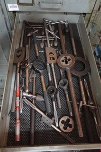 Tap and Die Handles