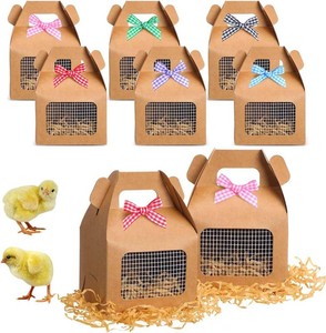 Maitys Chicken Birthday Party Favor Boxes Farm Animal Foldable Chicken Box with Raffia Grass Bow Paper Treat Goodie Boxes for Adopt Chick Party Birthday(Classic,3.94 X 3.35 X 3.15,6 Pcs)