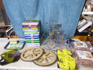 Household DcorCollectibles
