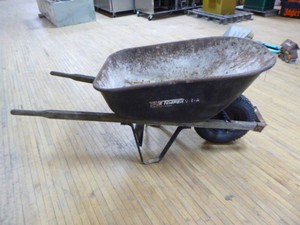 True Temper Wheelbarrow