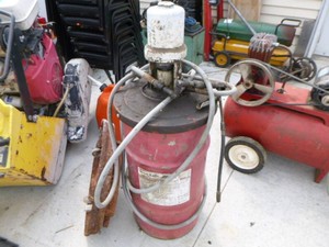Blue Gart 500 Portable Pneumatic Grease Dispenser