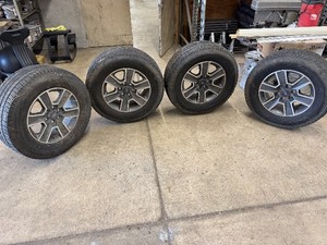 Set of Four Rims and Tires 275-65-R18.  Off of 2016 F150 Ford. 6-Bolt Pattern. Michelin Defender LTX