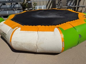 Aviva 14 Round Aqua Bounce