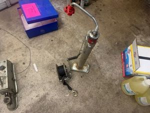 Bulldog 2000 LB Trailer Jack and Ultra Two 1000 LB Trailer Winch