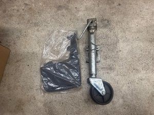 1-Wheel Trailer Jack and Mud Flaps