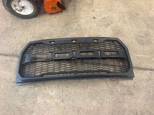 2016 Ford Truck Grill (Blemish)