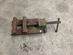 Tabletop Vice