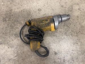 DeWalt Electric 38 VSR Drill DW103