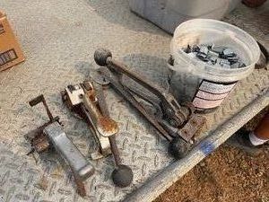 34 Enclosed, Steel Banding Clips and Assorted Banding Tools