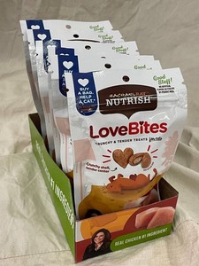 Rachael Ray Nutrish LoveBites Cat Treats 2.2 Oz (Lot of 6)