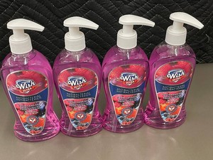 H2 - Wish Ultra Antibacterial Liquid Hand Soap - Berry Medley (4 Bottles, 13.5 oz Each)