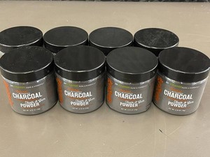Lot of 8 inVitamin Cinnamint Natural Activated Charcoal Tooth & Gum Powder