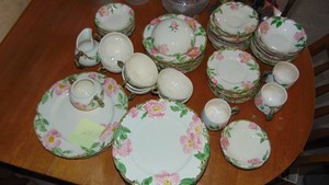 Franciscan Desert Rose Dinnerware Set, 6-8 Place Setting