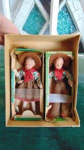 Vintage Caco Denmark Biege-Puppcher Doll House Figures
