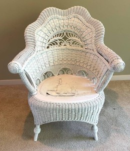 MB - Vintage Wicker Portrait Armchair - Victorian Style, 35in Tall