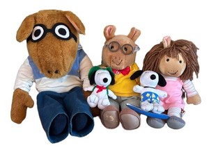 LR - Vintage Arthur, D.W. & Snoopy Plush Toys