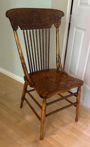 LR - Vintage Pressed Back Chair
