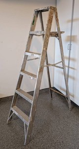 G - 6-Foot Step Ladder - Werner 926 Aluminum 225 Lb