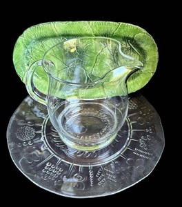 Oiva Toikka Flora Serving Platter and  Vietri Leaf Tray & Pitcher - 3-Piece Mixed Lot