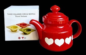 LR - Teapot & Bowls Set - Waechtersbach Heart Collection (4-Piece)
