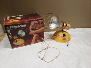 GE Time-A-Tan Deluxe Suntanner Model RSK6 Sunlamp