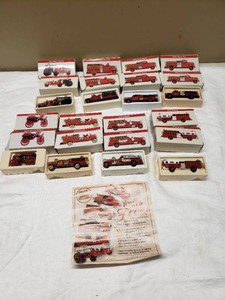 The Readers Digest Six Classic Fire Engine Miniatures Collectibles