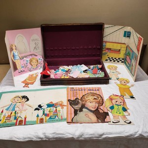 Lot of Vintage Paper Doll Sets including Whitman Storybook Paper Dolls and Hayley Mills in That Darn Cat