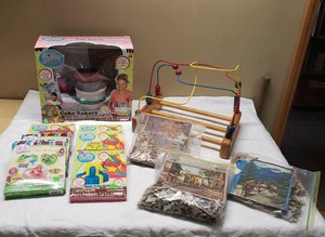 Girl Gourmet Cake Bakery Set and Puzzles with Toy Bead Maze