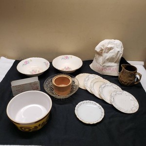 Royal China 22-K Gold Plates, Majestic Dinnerware, and Decorative Crocks