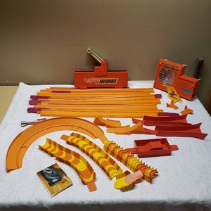 Hot Wheels Rod Runner Track Set
