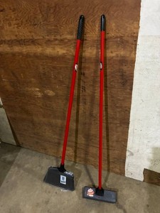 Libman Kitchen Broom and Floor Scrubber