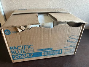 Premium Folded Paper Towels