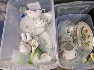 (2) Covered Totes of Gambles Argent...
