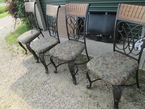 (4) Metal framed clawfoot style din...