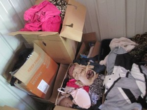 (5) boxes plus 1-covered tote of as...