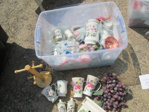 Port Meirion floral themed kitchenw...