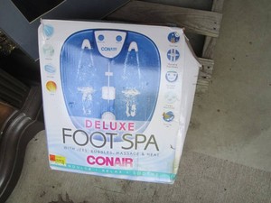 Deluxe Conair foot spa with origina...