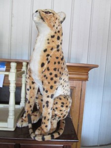 Vintage stuffed Cheetah toy statue ...