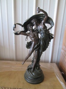 Vintage Dancing duo poured mold sta...