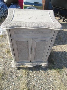 Shabby Chic style painted wood and ...