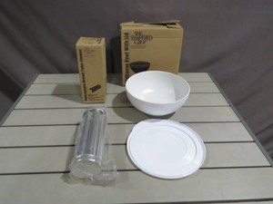 Pampered Chef Valtrompia Bread Tube and Pampered Chef Chillzanne Bowl
