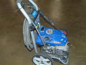 The Subaru EA190V Is A Reliable 190cc (approx. 6.5 HP  2,700 to 3,100 PSI