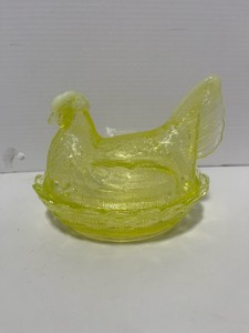 Vintage Mosser  Vaseline Glass Hen on Nest Glow Glass