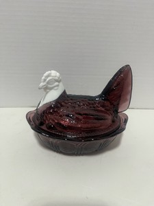 Fenton Purple and White Hen on Nest
