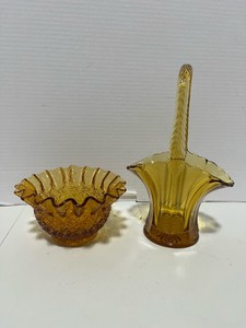 Amber Duncan Miller Basket and  L.E. Smith Daisy & Button Pattern Bowl