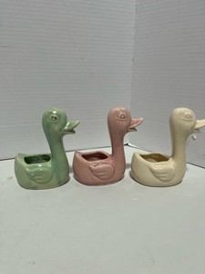 3 Vintage USA DuckGoose Pottery Planters 4 12