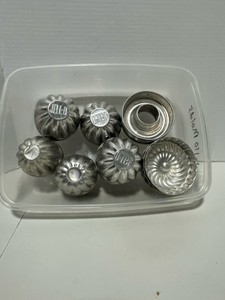 41 Aluminum Jello Molds